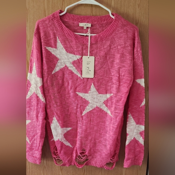 LA MIEL Pink Star Sweater - Picture 1 of 6
